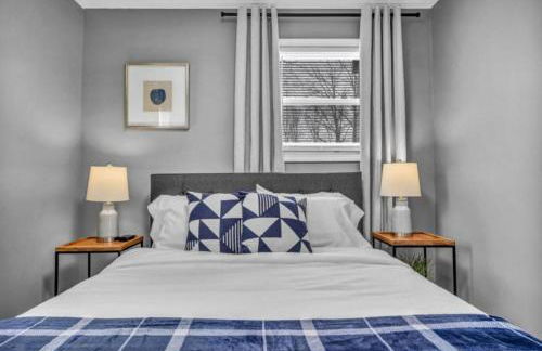 Swim and Relax In our Pool and Hot Tub and Recently Renovated - Foto 34