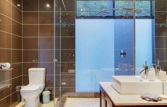 Dual Level Apartment Walking Distance to the Beach Harrier Place - Foto 21