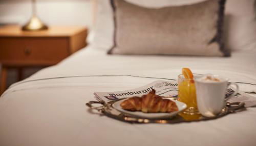 R B Apartment am Airport Hamburg - 1-4 Personen - Küche - Smart TV - Waschtrockner - kostenloser Parkplatz - perfekt für Geschäftsreisende und Familien - Foto 2