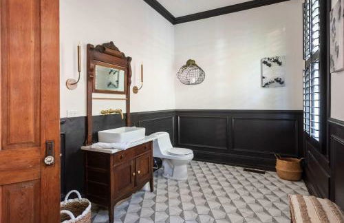 Grand Damn - Photo 63