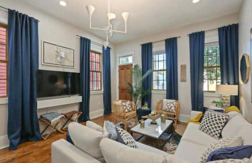 Designer Home Walking Distance To The French Quarter's - Foto 1