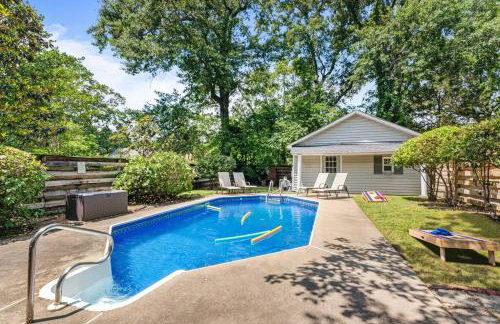 The Montgomery Manor - 5 Bedroom 4 Bath with Pool and Garage - Foto 25