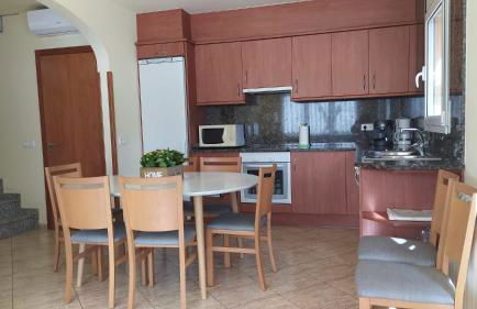 Magnolia l'Escala 2, casa con piscina y barbacoa a 100m de la playa - Foto 9