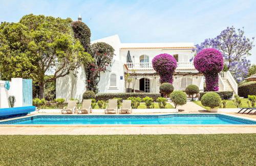 Lovely Very Private Villa with Beautiful Gardens - Foto 2