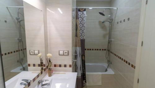 SH Piluca's Home Moderno apartamento con patio - Foto 5