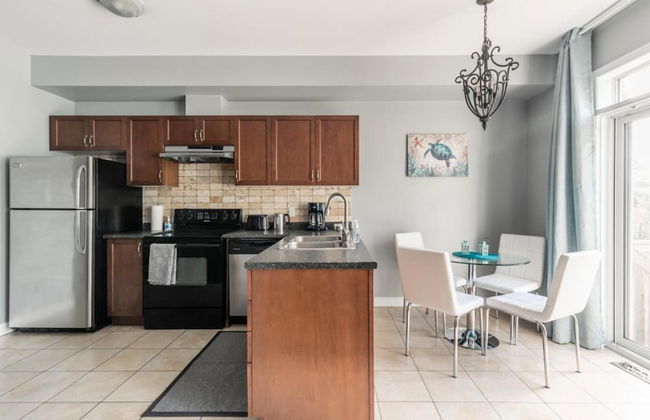 Luxury 3BR 2 5BA Townhome Private HOT TUB GYM BBQ Sauna - Foto 21