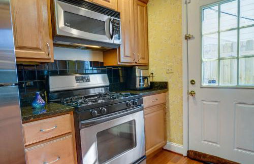 1 Mi to to MandT Bank Stadium Home with Rooftop Patio - Foto 8