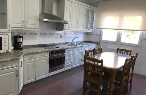 Vivienda adosada con piscina cerca de la playa - Foto 5