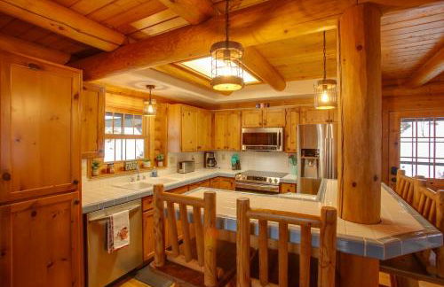 Rustic Gotham Bay Cabin on Lake Coeur dAlene - Foto 6