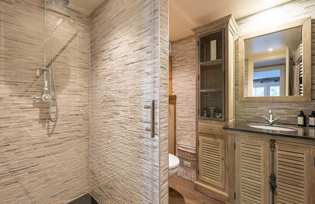 Forestside Escape Near Lake - Photo 16