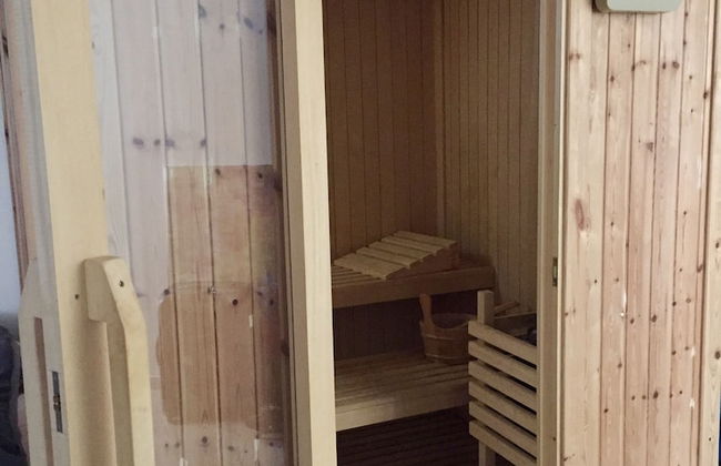 House Of The Rising Sun - Photo 20