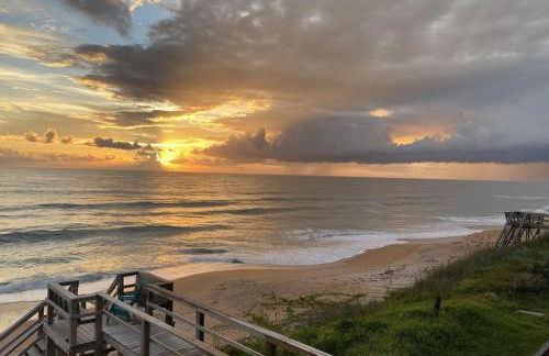 Flagler Beach Ocean Front Villa w/ Lg. In ground Pool-5-6Br/4Bth& attached apt - Photo 46