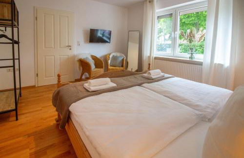 Up Warft - West - Photo 18