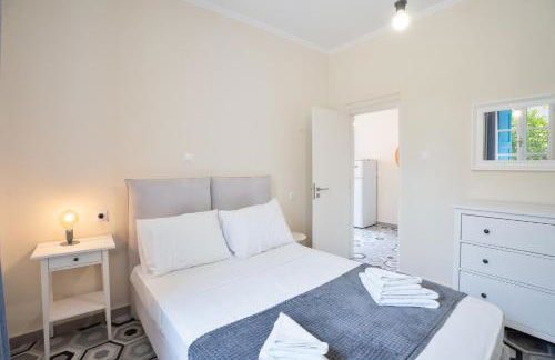 1944-Heritage House - Photo 28