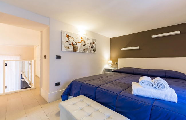 Cool Flat at Via dei Mille by Napoliapartments - Foto 10