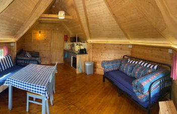 Holly Tree Glamping Cabins - Foto 13