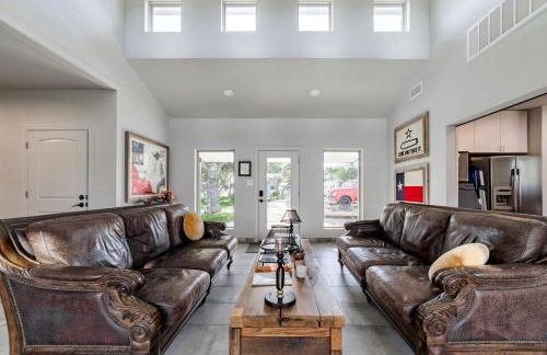 Charming Luxurious Airstream Beautifully Design with Indoor Bath in Texas - Foto 23