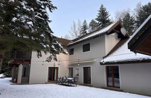 Leśny dom z basenem w okolicy Zegrza - Foto 56