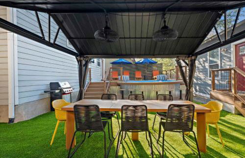 The Backyard Bliss - 4BR Heated Pool & Ping Pong - Foto 43