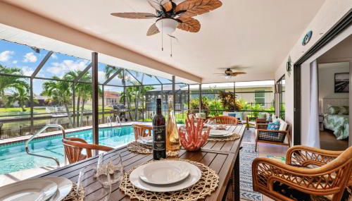 Pelican Paradise! Waterfront, BBQ, Heated Pool, King Bed, Luxury, Family Fun & More - Foto 5