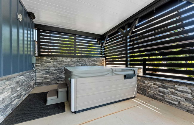 Blue Heron by Avantstay Lakefront, Dock, Pool, Theater Sleeps 22 - Foto 5