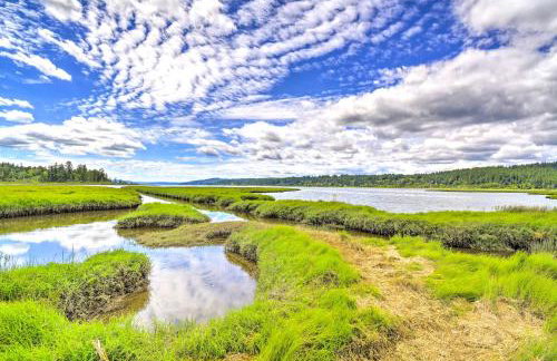Stunning Hood Canal Getaway w/ Private Deck! - Foto 2