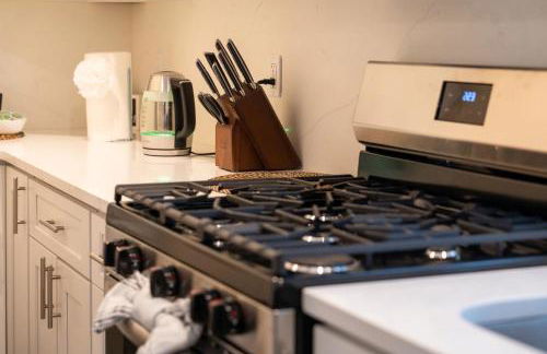 30-1 - 4BR Boston - Cozy Apt near Geneva Cliffs - Foto 8