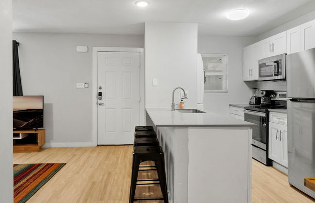 Stylish 2BR Near UT Hyde Park Evonify - Foto 37