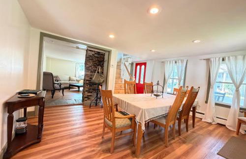Spacious 4BR Summer Escape Queechy Lake Passes - Foto 30