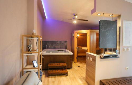 Pegasus' Glory House - Photo 3