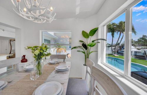 Waterfront Bungalow Heated Pool Pineapple Key - Foto 16