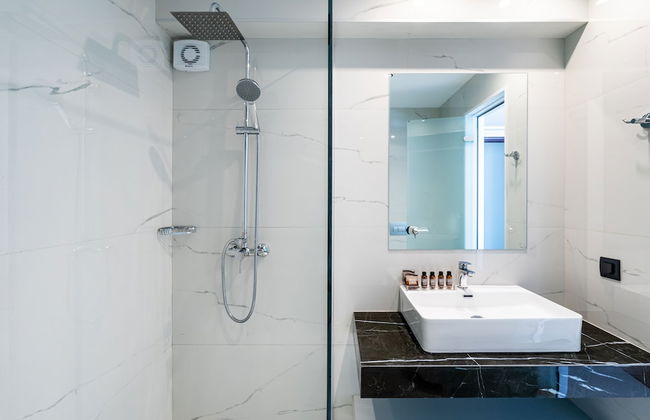 Castellum Suites - Photo 34