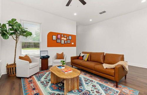 Pool-MovieTheater KING BED & 5 minutes to Alamodome - Foto 45