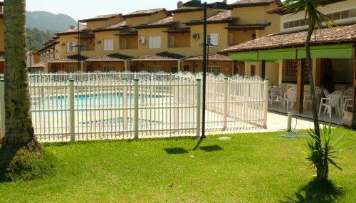 Linda casa em condomínio - Foto 5