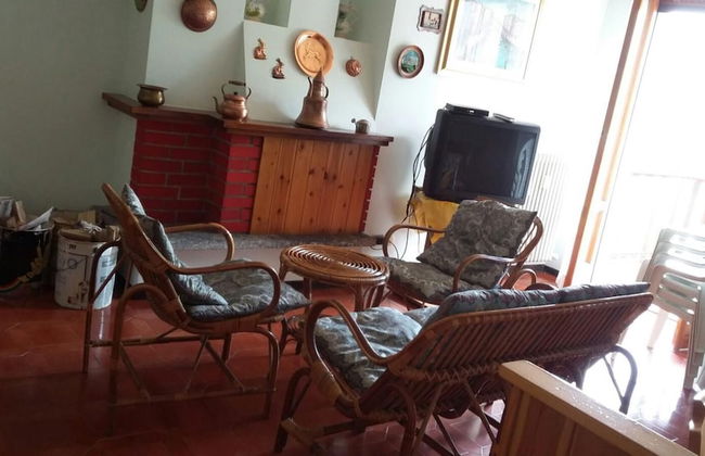 6guests-skiing-mountainviews-fireplace-freeparking - Foto 11