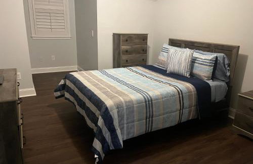 Spacious Waterfront - Sleeps 20! - Foto 16