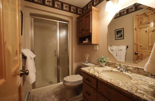 Big Arbor Pines Family friendly - Photo 23