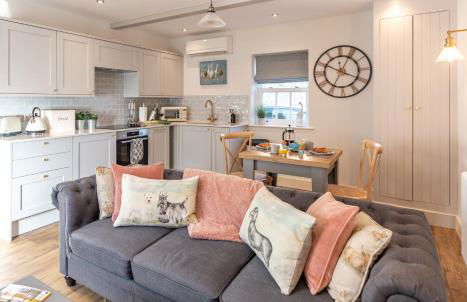 Honey Pot, Chipping Campden, parking, garden, late check-out - Photo 1