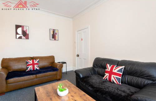 Darlington Modern 2 Bed Apartment Great for Contractors - Photo 7
