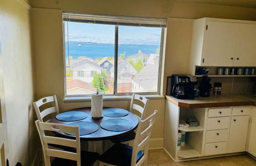 Bos Cozy Victorian Top Floor Duplex Unit with Puget Sound views - Foto 12