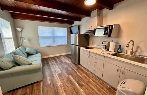 Cottage 31, Hibiscus Hut - Dora Canal Court - a downtown, waterfront community - Foto 4