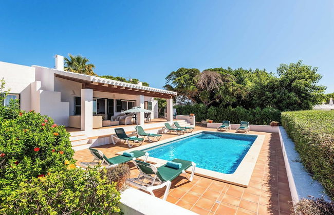 Bini Carmen - Photo 32