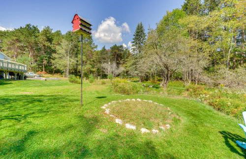 Peaceful 1-Acre Parksville Home Large Deck and Yard - Foto 33