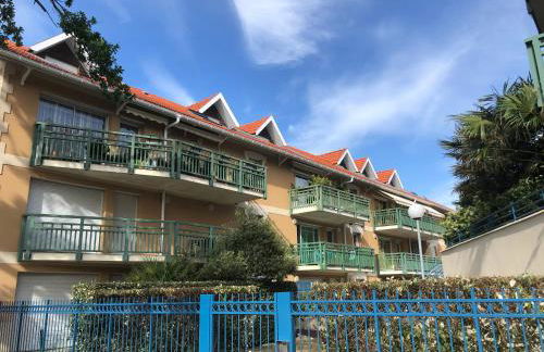 ARCACHON appartement T2 51M2 et parking privatif en sous sol - Foto 2