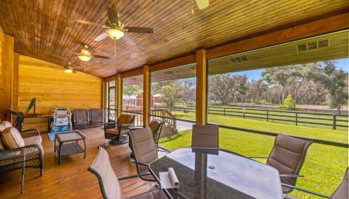 Tranquil Suite with Porch Less Than 2 Mi to Cedar Lakes! - Foto 2