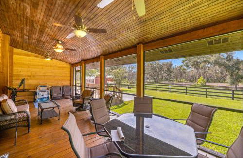 Tranquil Suite with Porch Less Than 2 Mi to Cedar Lakes! - Foto 2