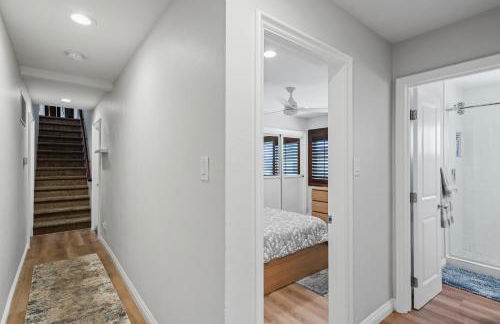 Peaceful Getaway with Renovated Amenities - Foto 27