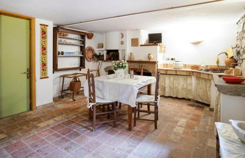 Lovely Apartment In Verni With Wifi - Foto 4