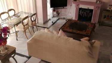 Marbella House - Photo 5