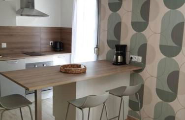 Studio climatisé et spacieux situé près des Parcs - Foto 6